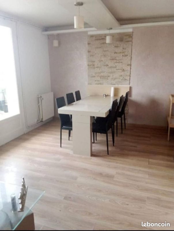 Appartement 3 pièces 70 m² · à Saint-Étienne · 70 m² · 610 €/mois