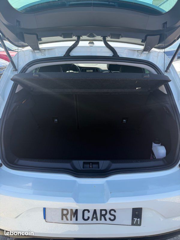 RENAULT Mégane VI 1.2 Tce 130ch Pack intens (image 7)