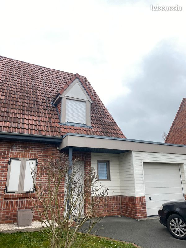 Maison 4 pièces 90 m² · à Pérenchies · 90 m² · 1 370 €
