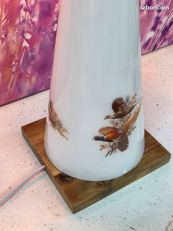 Lampe à poser upcycling cône opaline faisans industriel (image 13)