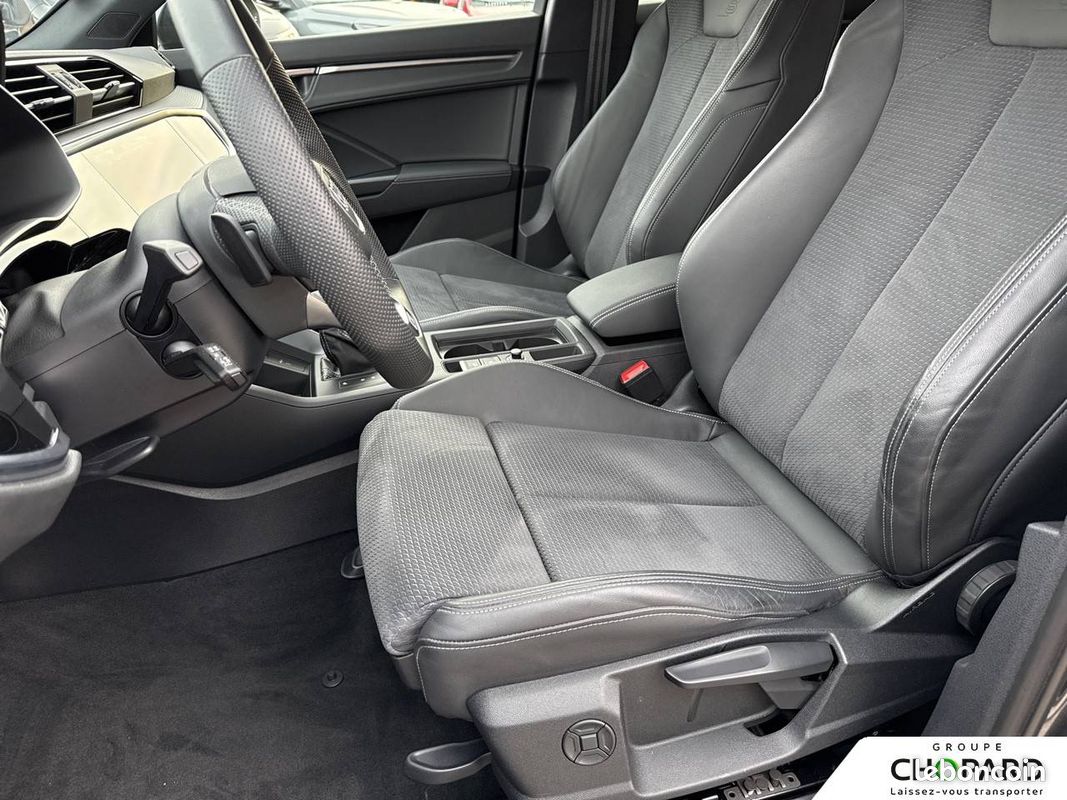 AUDI Q3 Sportback 35 TFSI 150 ch S tronic 7 S line (image 22)
