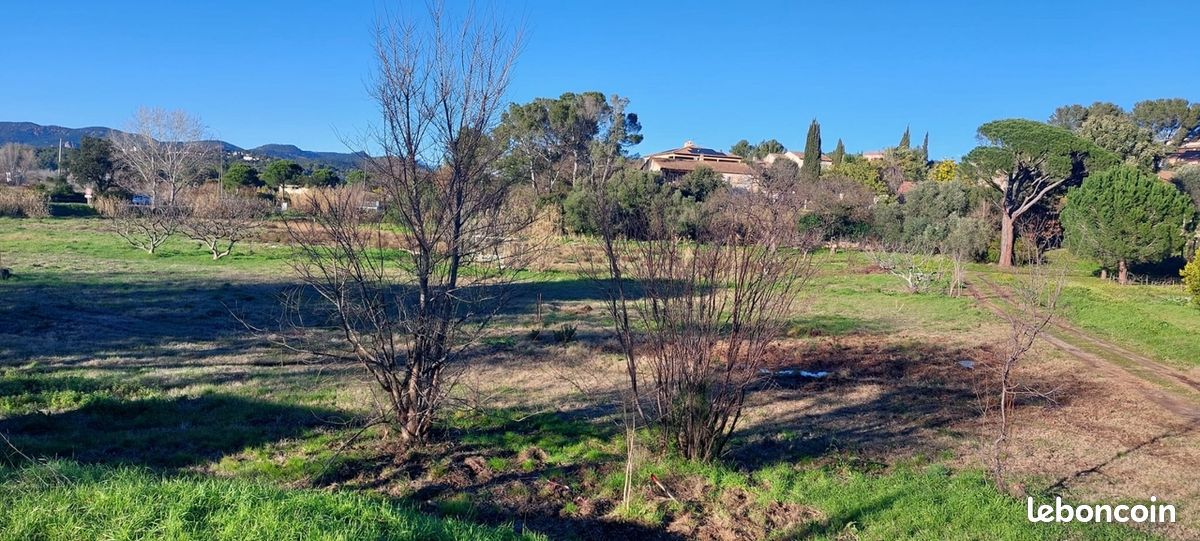Terrain 358 m² Frejus (image 4)