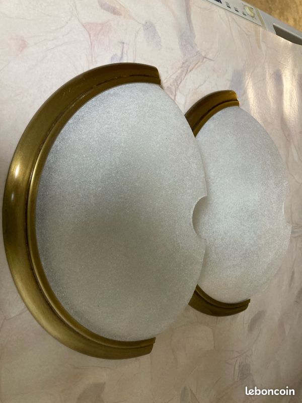 MEUBLE appliques (image 1)
