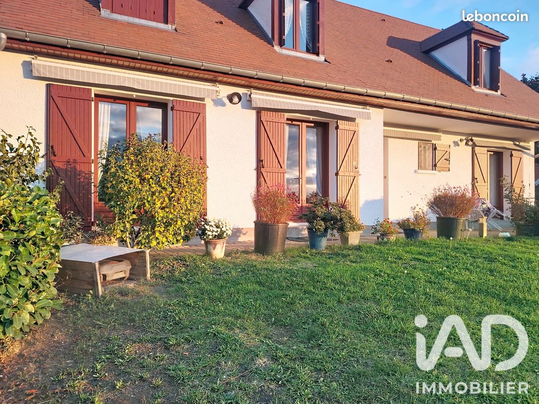 Maison 7 pièces 190 m² · à Creuzier-le-Vieux · 190 m² · 349 000 €