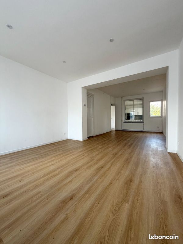 Maison 5 pièces 102 m² · à Maubeuge · 102 m² · 950 €/mois