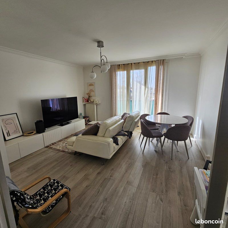 Appartement 5 pièces 85 m² · à Viry-Châtillon · 85 m² · 195 000 €