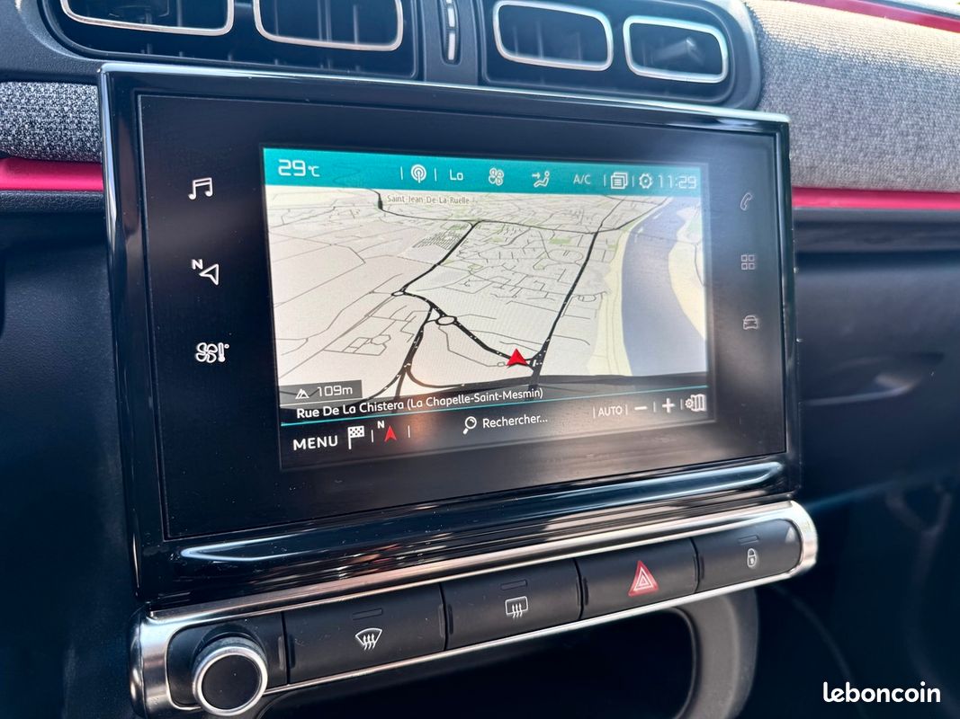 Citroën C3 III 1,2 VTI essence 82 cv / GPS, Camera (image 5)