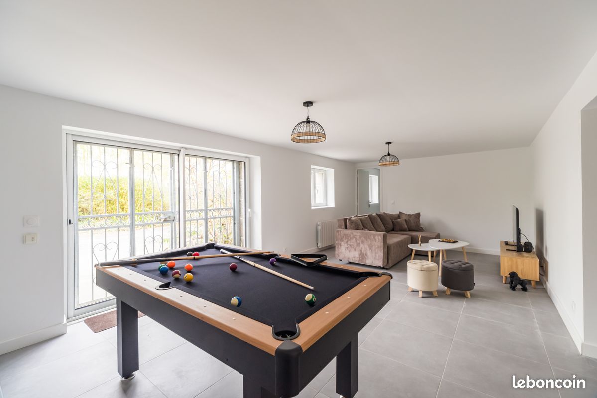Maison 7 pièces 160 m² · à Saint-Brieuc · 160 m² · 1 400 €/mois