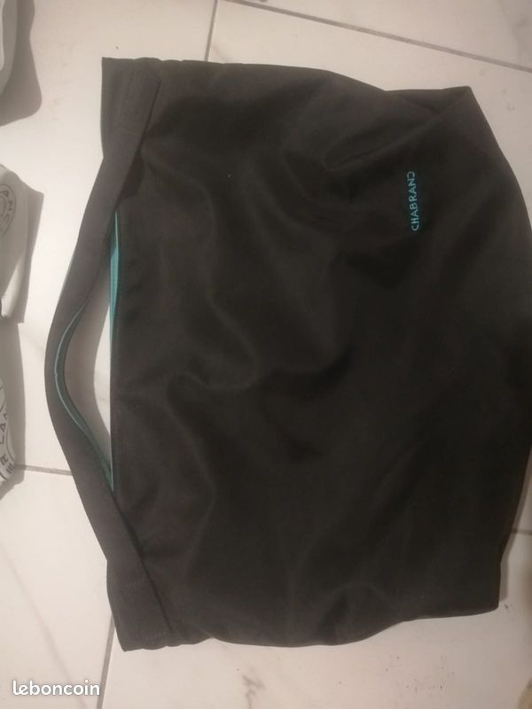 Lot neuf sac, pochette, porte monnaie, et sac à main CHABRAND (image 2)