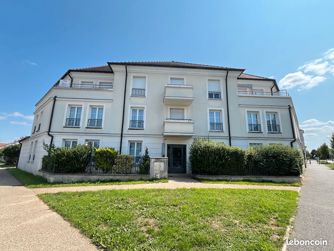Appartement 4 pièces 75 m² · à Savigny-le-Temple · 75 m² · 1 350 €/mois