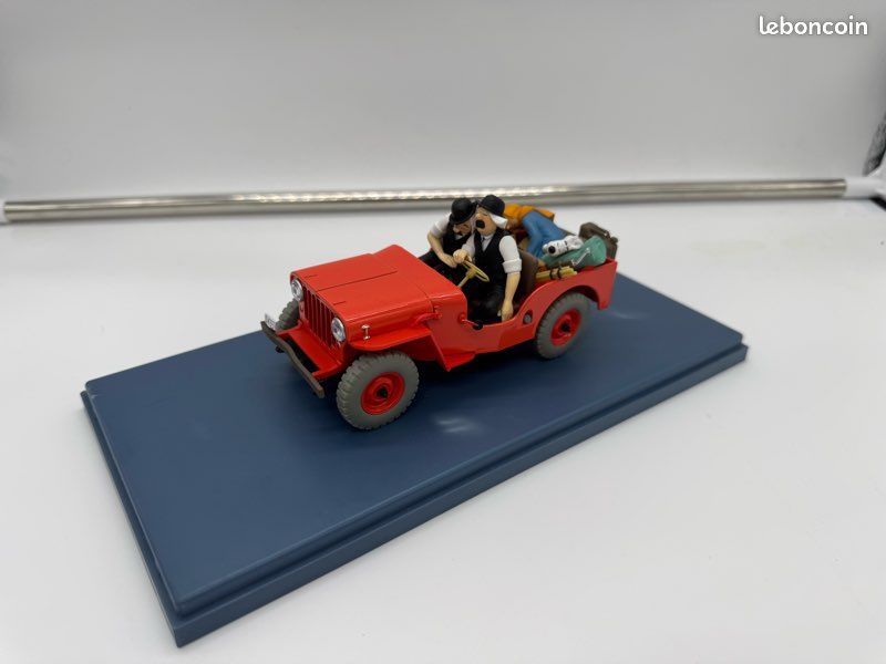 Tintin La Jeep Rouge - échelle 1/24e - Collection