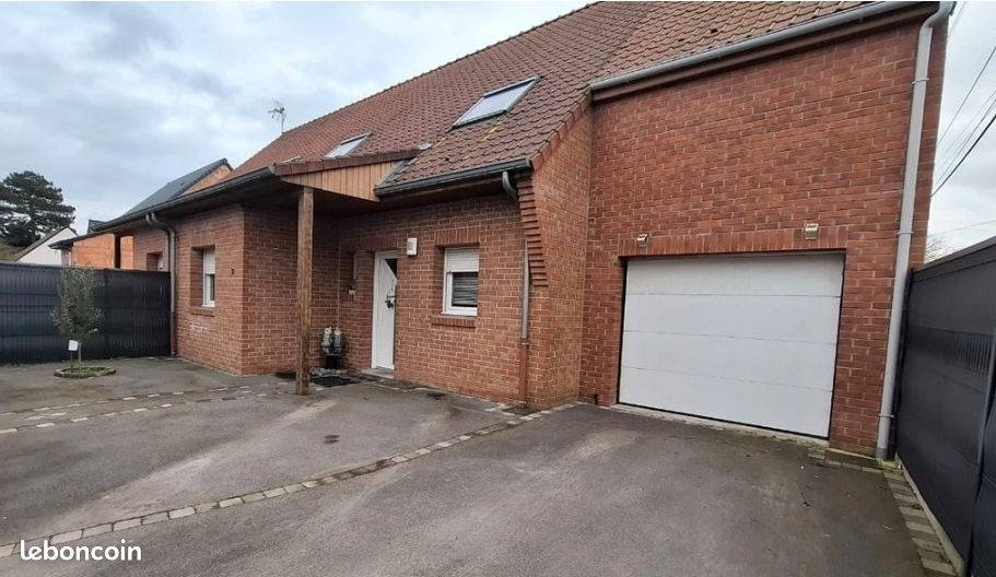Maison 6 pièces 120 m² · à Hérin · 120 m² · 2 750 €/mois