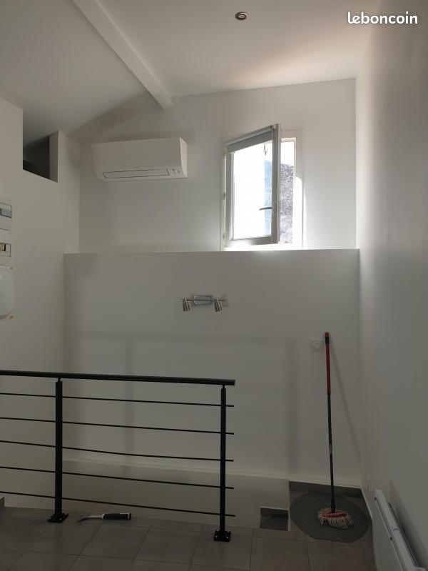 Appartement 1 pièce 25 m² · à Ginasservis · 25 m² · 350 €
