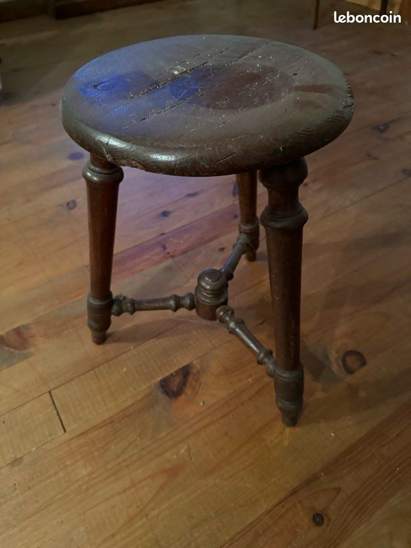 Tabouret de décoration (image 1)