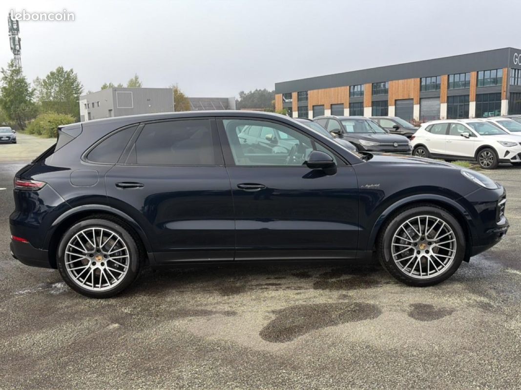 PORSCHE CAYENNE (9ya) 3.0 v6 462 e-hybrid platinum edition (image 4)