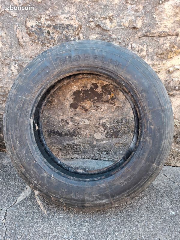 Pneus Michelin 7 r 19.5 (image 1)