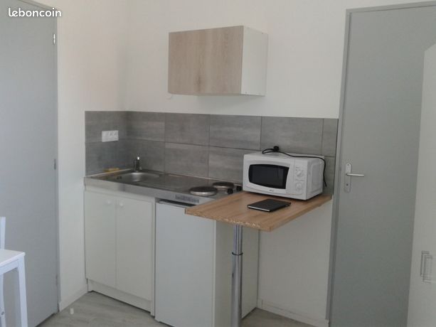Studio 1 pièce 17 m²