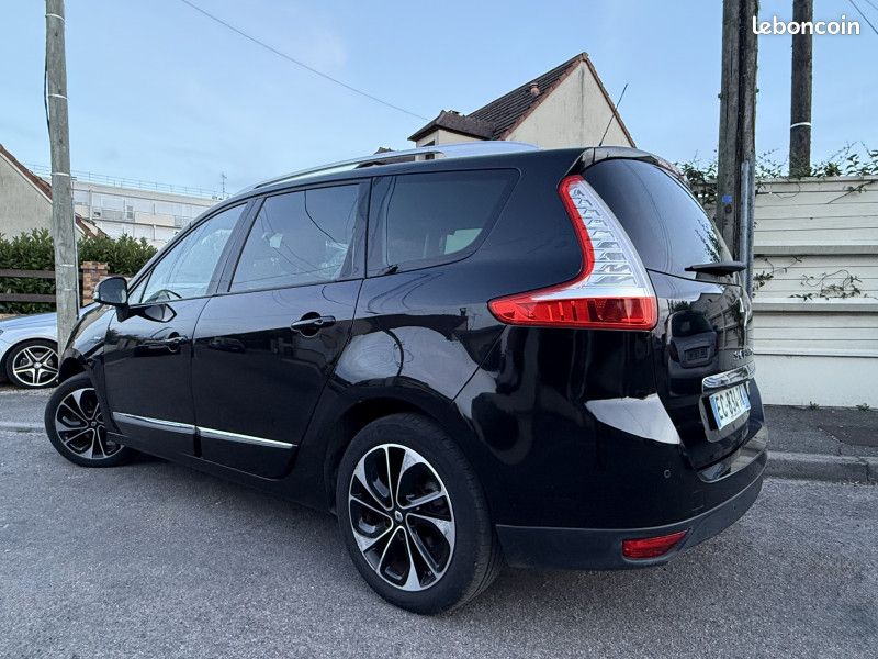 Renault GRAND SCENIC III 1.5 DCI 110CH ENERGY BOSE ECO² EURO6 7 PLACES 2015 (image 7)