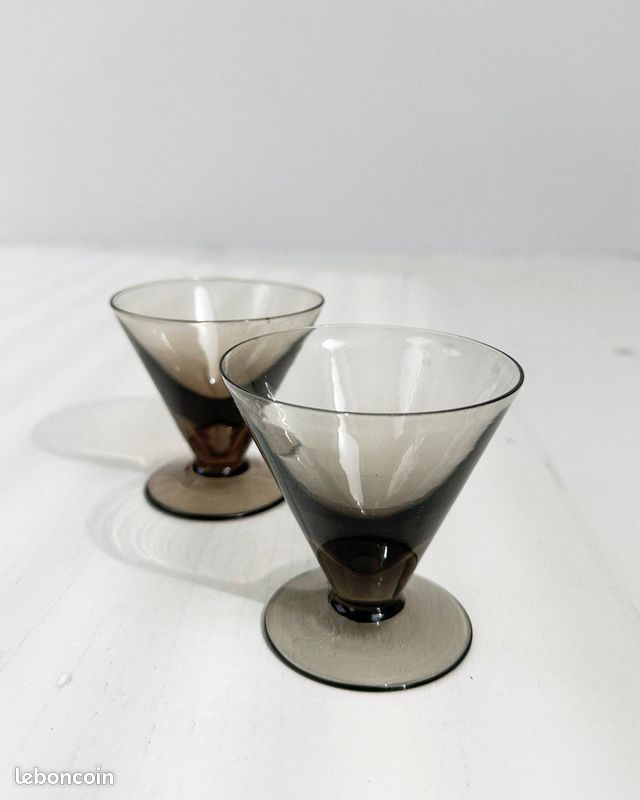 Set carafe et verres fumés vintage (image 3)