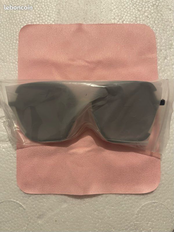 Lunette de soleil pour femmes (image 2)