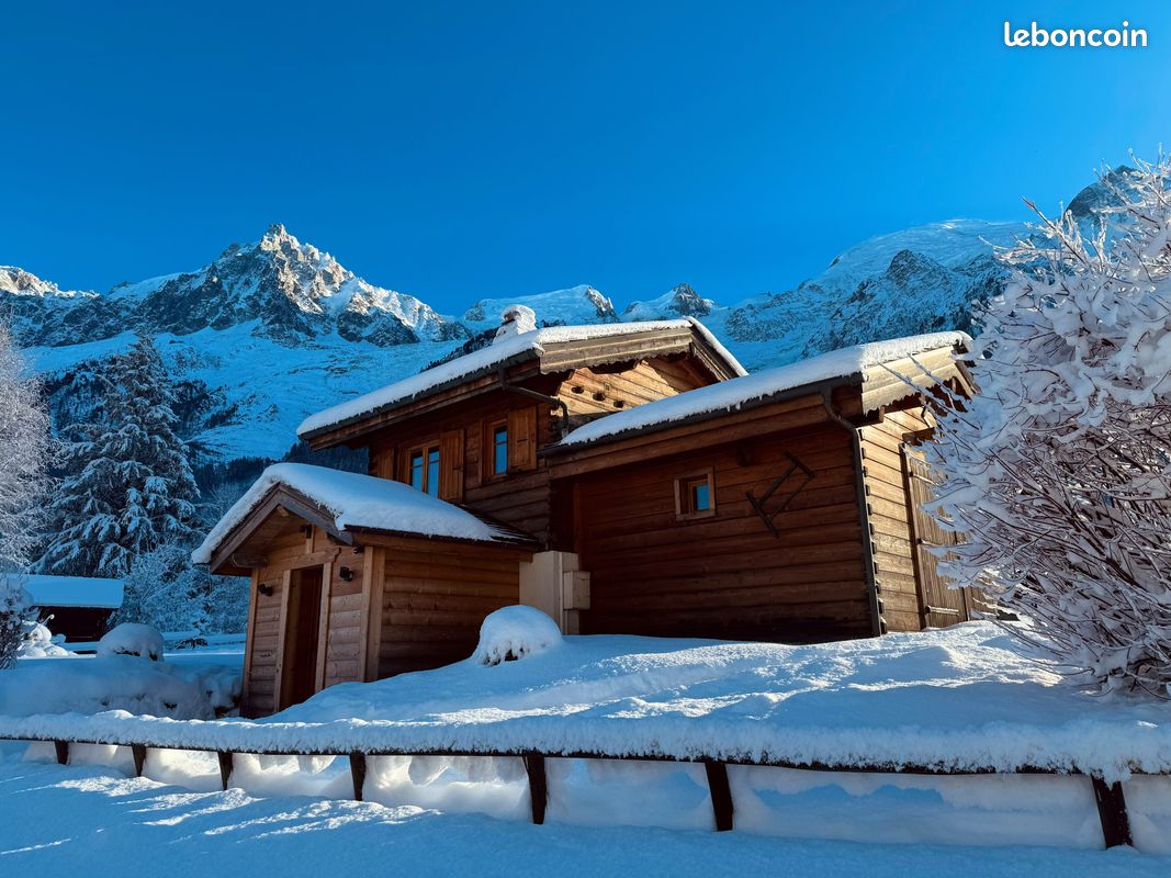 Maison 4 pièces 75 m² · à Chamonix-Mont-Blanc · 75 m² · 2 800 €/mois