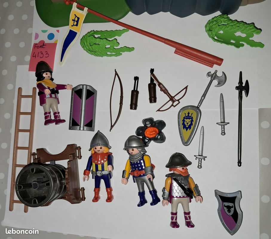 Fort des chevaliers transportable avec épée et bouclier - 4217-A
