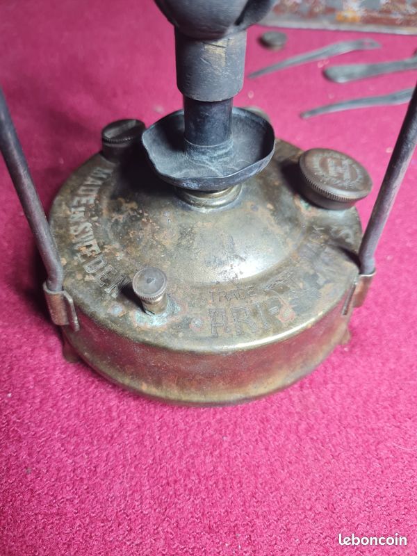 Ancien Rechaud A Petrole Depliable Complet Optimus N°8 Sweden -outil Camping