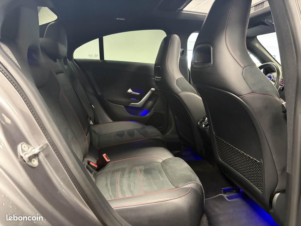 MERCEDES CLASSE CLA 200 AMG LINE 163 ch 7G-DCT - Toit ouvrant - Jantes multibranches (image 15)