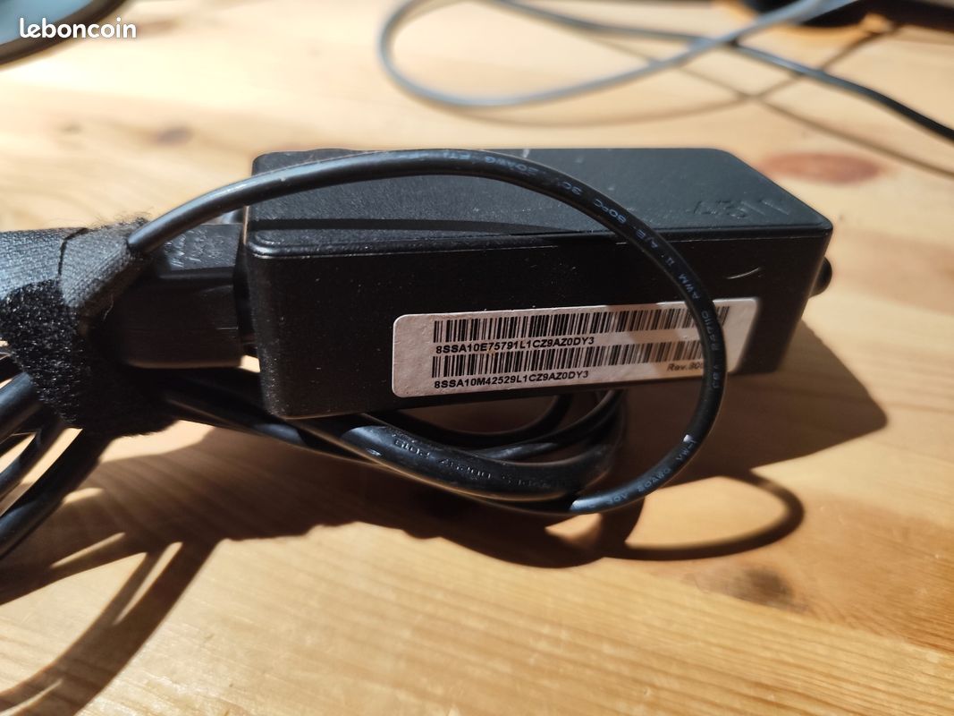 ThinkPad Pro Dock – Station d’accueil Lenovo avec alimentation – Très bon état (image 6)