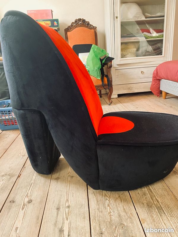 Fauteuil chaussure vintage (image 1)