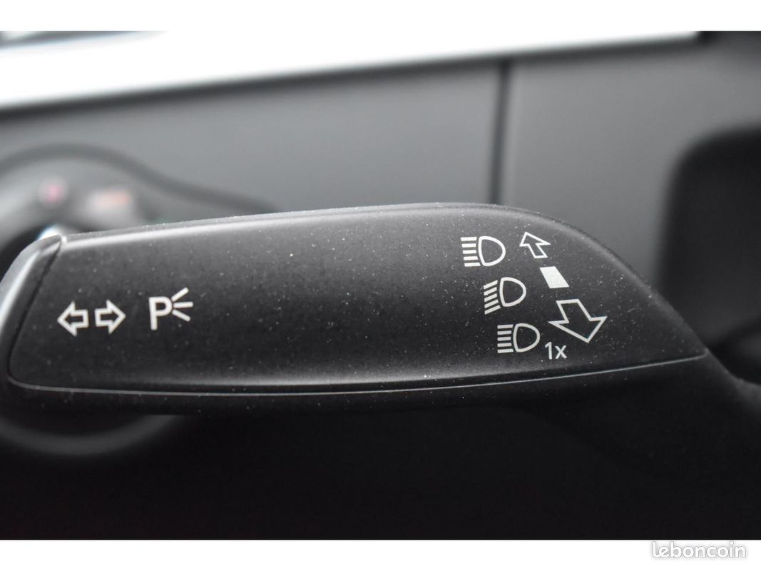 AUDI A5 2.0 TFSI 230 Ambition Luxe (image 25)