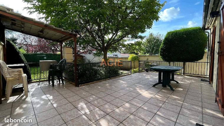 Maison a louer louvres - 6 pièce(s) - 101 m2 - Surfyn
