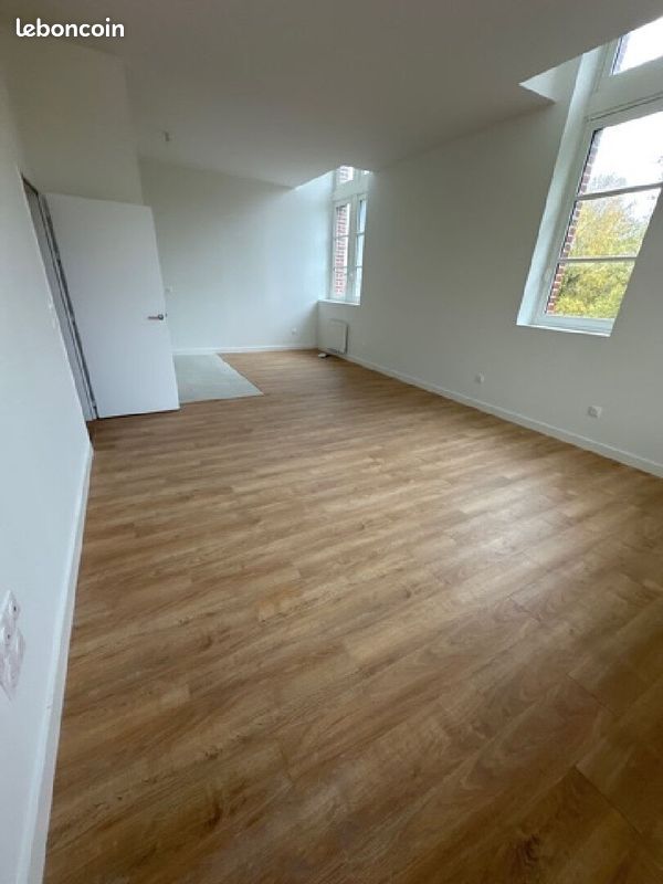 Appartement 3 pièces 77 m² · à Roubaix · 77 m² · 998 €