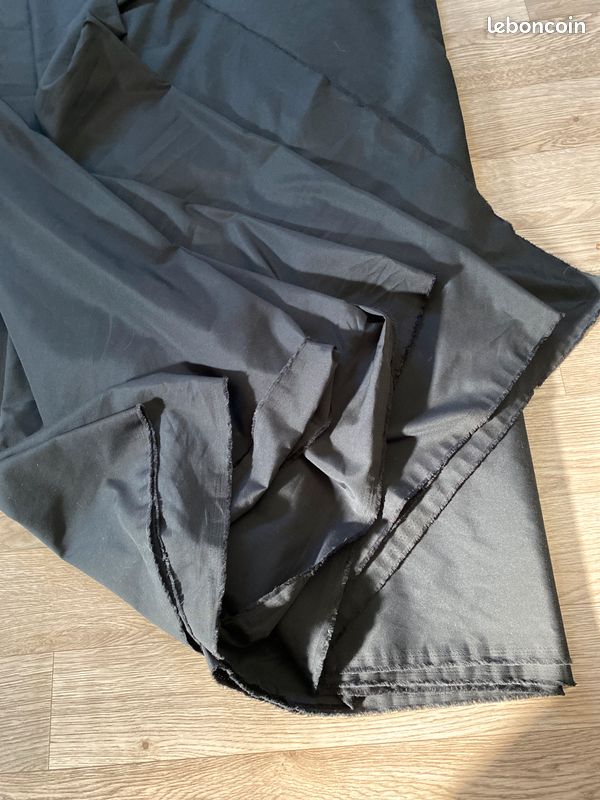 Tissu noir doublure (image 2)