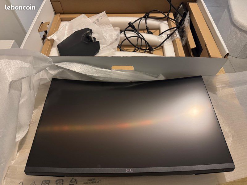 Écran Pc incurvé DELL S2722DGM (image 3)