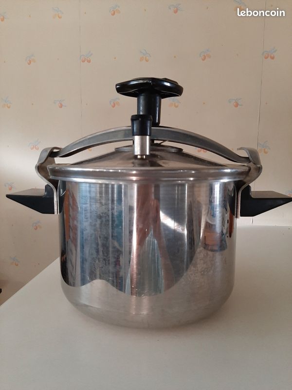 ANCIENNE COCOTTE MINUTE SEB Inox H 18cm D/24.5CM + Panier EUR 18,95