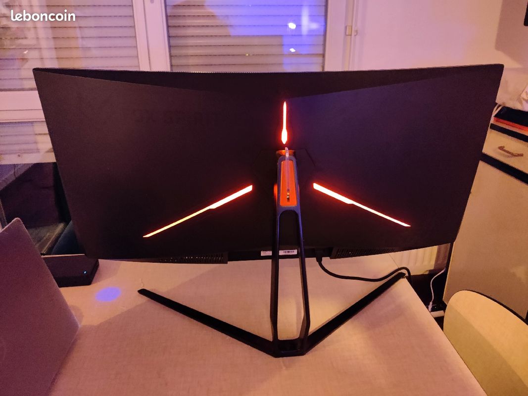 Écran gamer Fox Spirit PGM340 - 34", 1440p, FreeSync, excellent état (image 3)