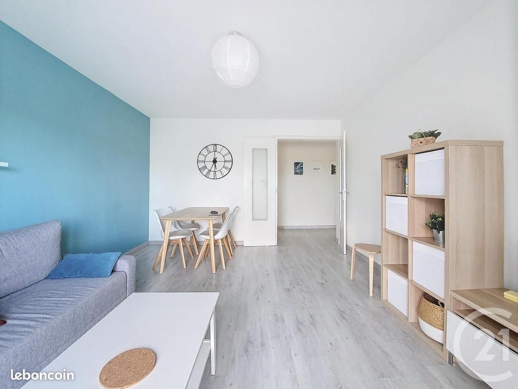 Appartement 4 pièces 77 m² · à Saint-Sébastien-sur-Loire · 77 m² · 950 €/mois
