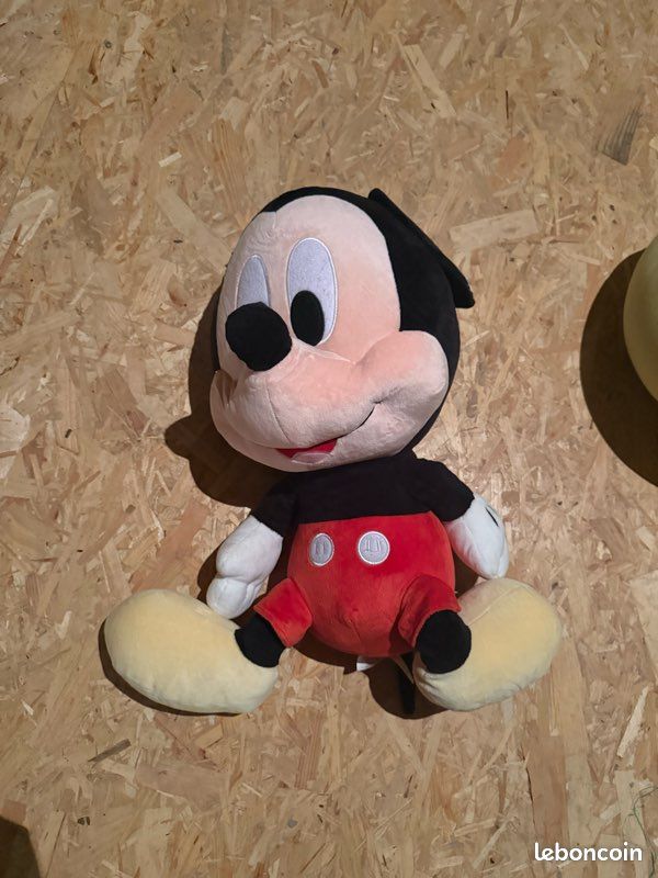 Grande peluche Mickey (image 1)