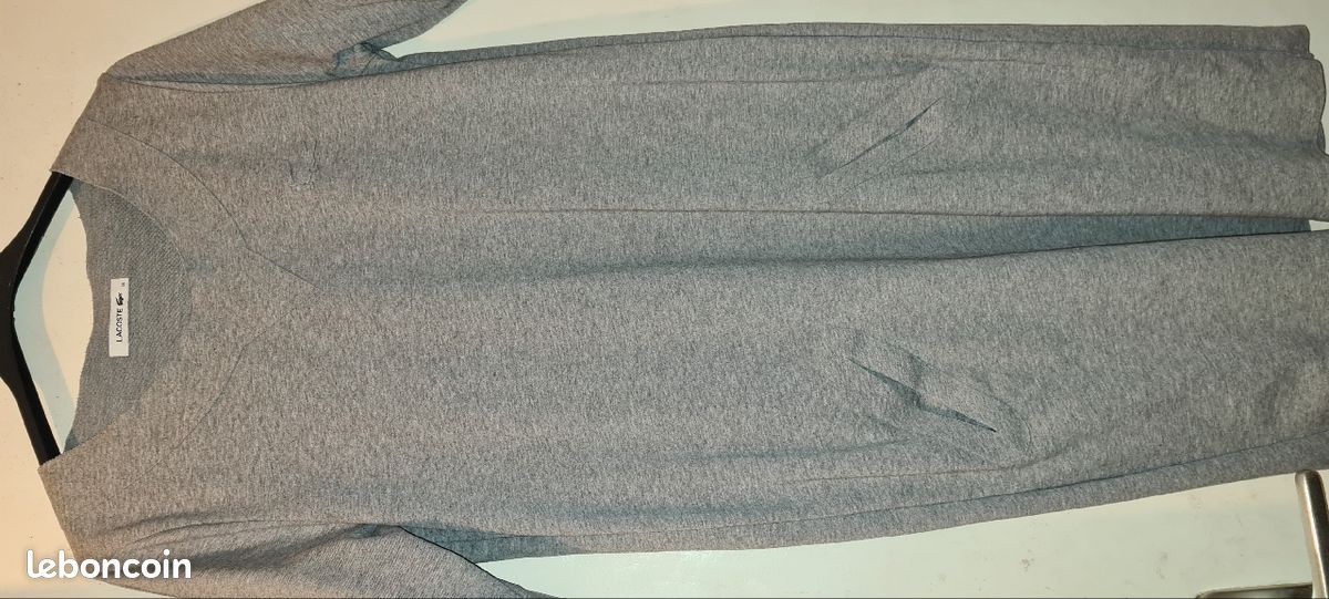 Robe (image 1)