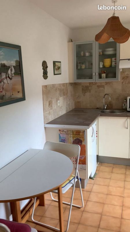 Appartement 1 pièce 25 m² · à Fréjus · 25 m² · 590 €