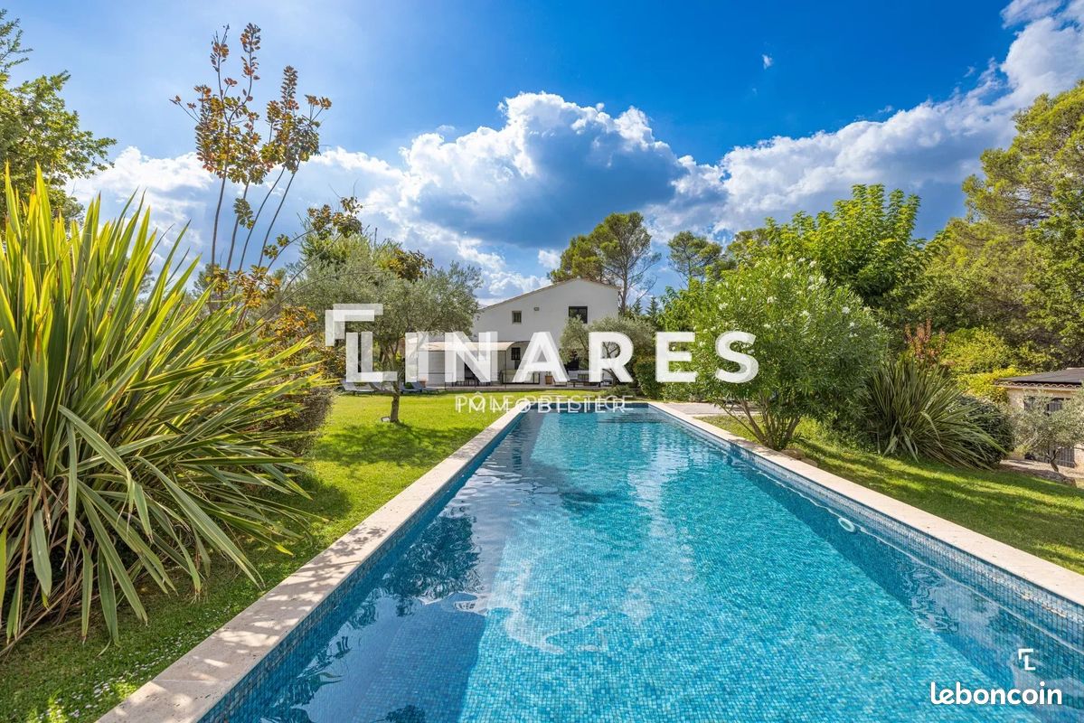 Maison 6 pièces 230 m² · à Rognes · 230 m² · 850 000 €
