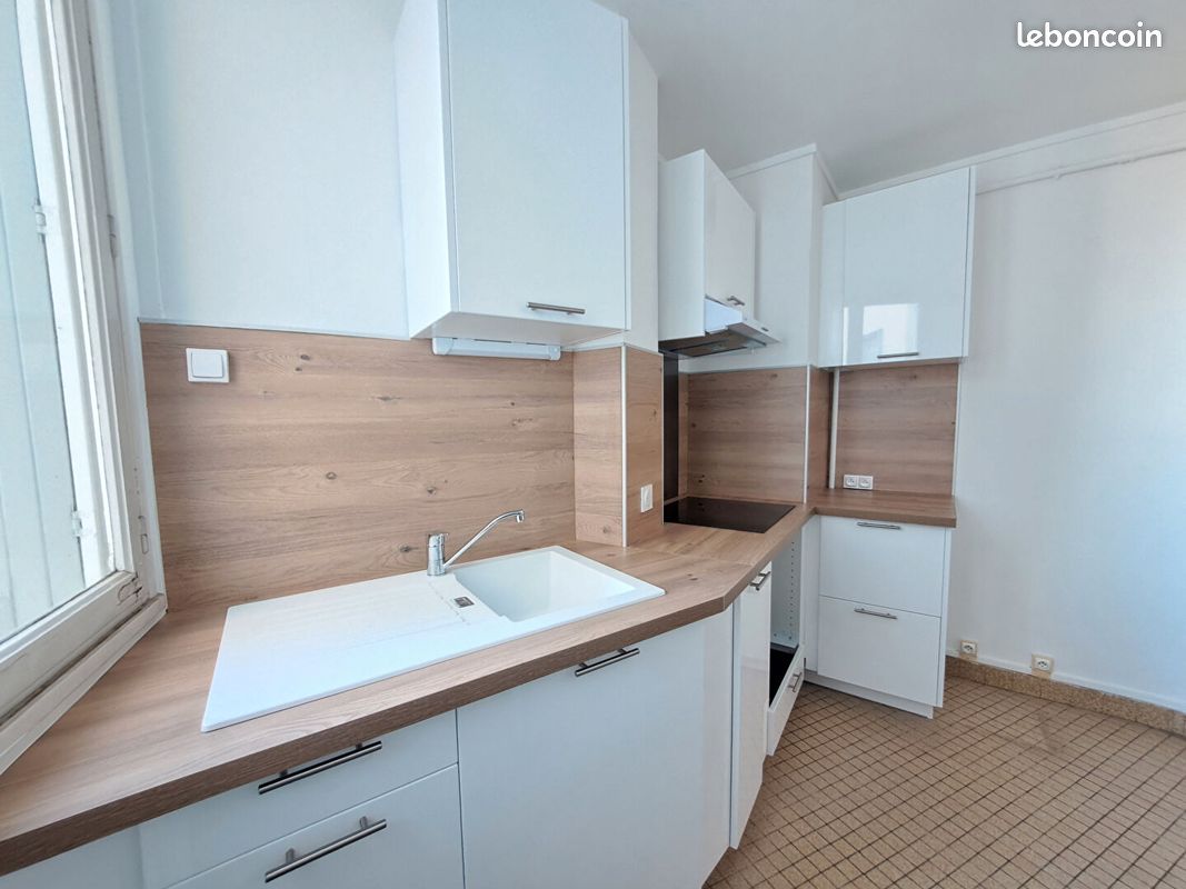 Appartement 3 pièces 57 m² · à Dijon · 57 m² · 810 €