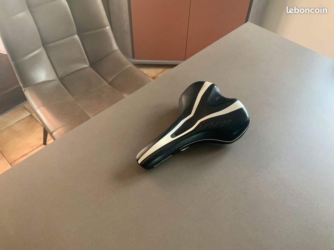 Selle vélo neuve (image 1)