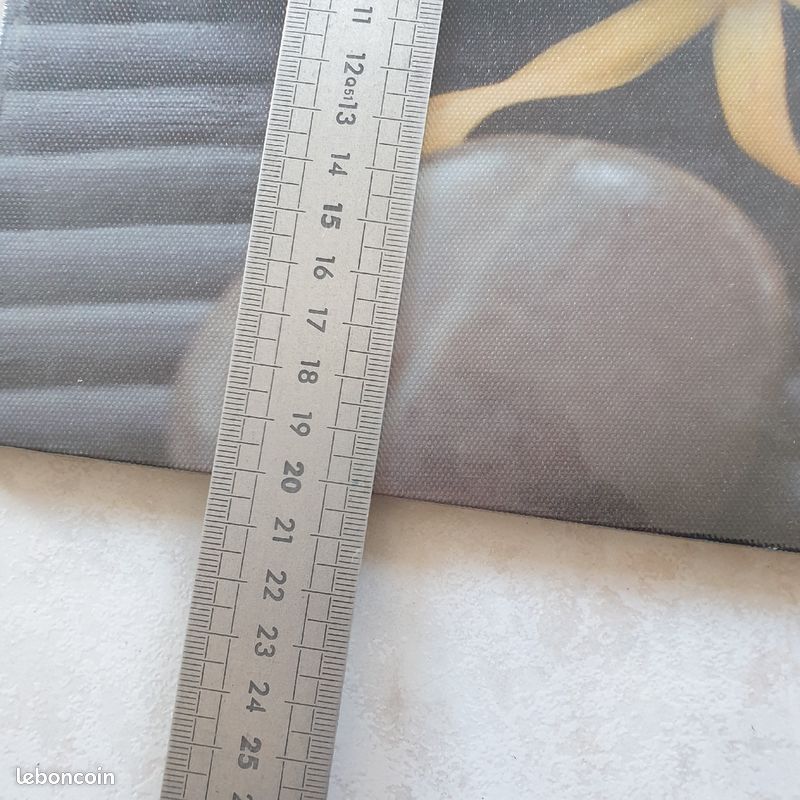 Toile imprimée sur cadre bois, photo fleur cailloux, 20x20 cm (image 5)