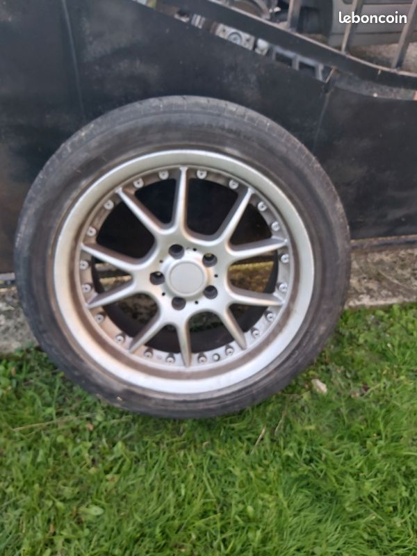 Jantes alu mercedes classe e (image 1)