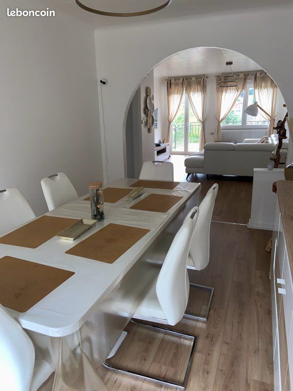 Maison 4 pièces 130 m² · à Étupes · 130 m² · 195 000 €
