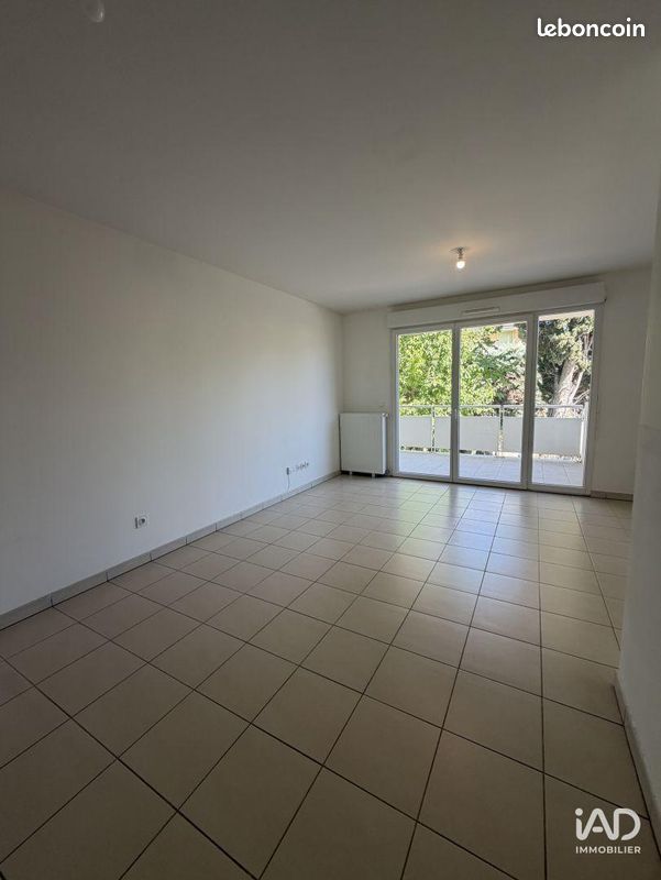 Appartement 2 pièces 42 m² · à Salon-de-Provence · 42 m² · 680 €