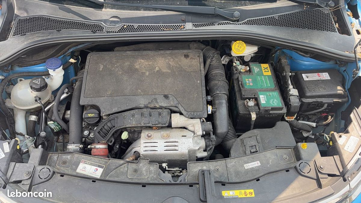Citroën C3 III 1.2 PureTech 110 Shine (image 15)