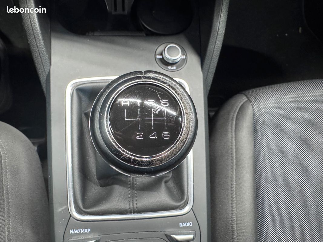 AUDI Q2 35 TFSI 150 150Ch Radar AR Suivi complet Garantie 12 mois (image 20)